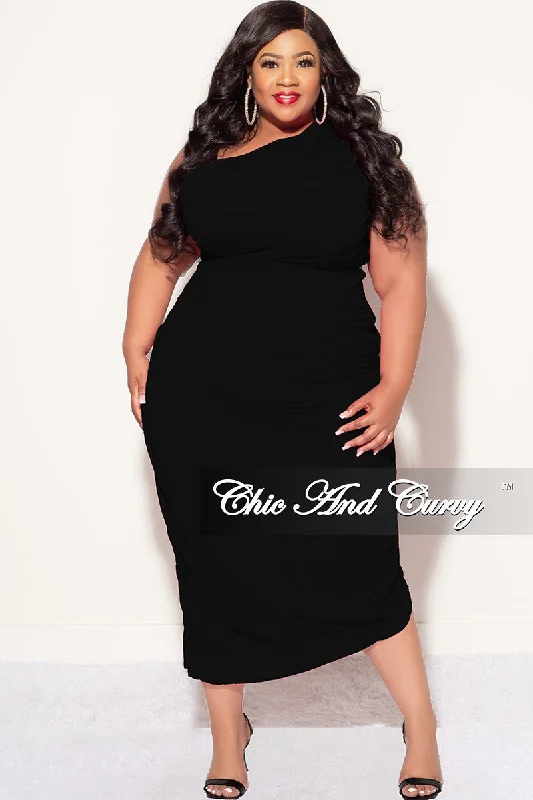 Final Sale Plus Size Sheer Chiffon One Shoulder Midi Dress with Ruched Sides in Black Best value midi dresses