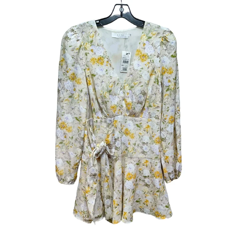 Dress Casual Short By ASTR The Label In Floral Print, Size: M Cocktail floral dresses