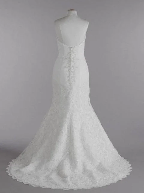 Oleg Cassini Sweetheart Beaded Lace Trumpet Gown Lace Cocktail Dress